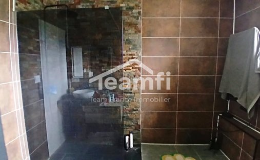 Castle for Sale in Lesneven, Brittany, France