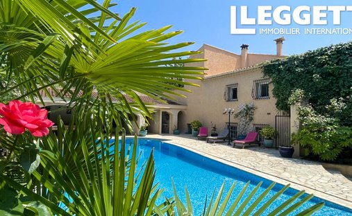 Villa in Ouest Sud, Vaison-la-Romaine, France 1