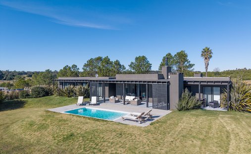 Townhouse in Chacras del Golf, Maldonado Department, Uruguay 1