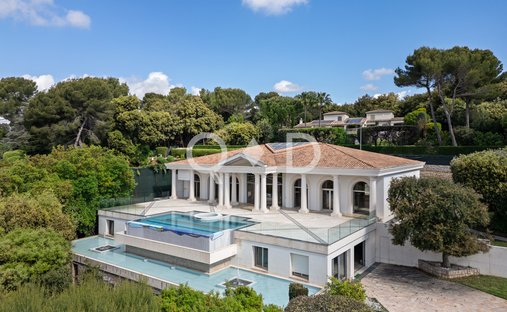 Villa in Biot, Provence-Alpes-C�te d'Azur, France 1