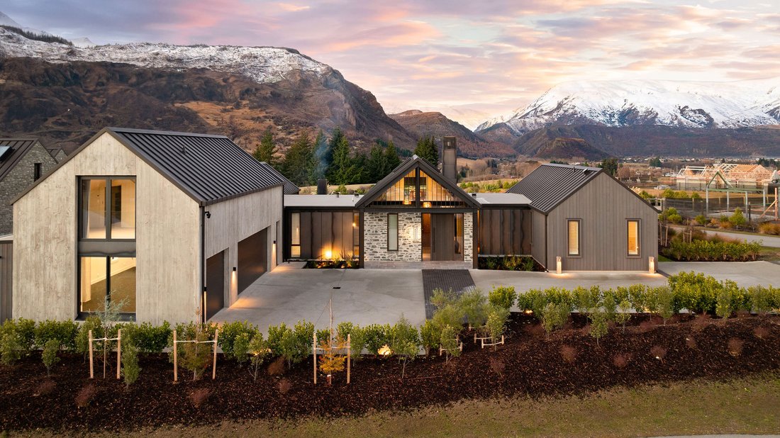 House in Arrowtown, Otago, New Zealand 4 - 15942848