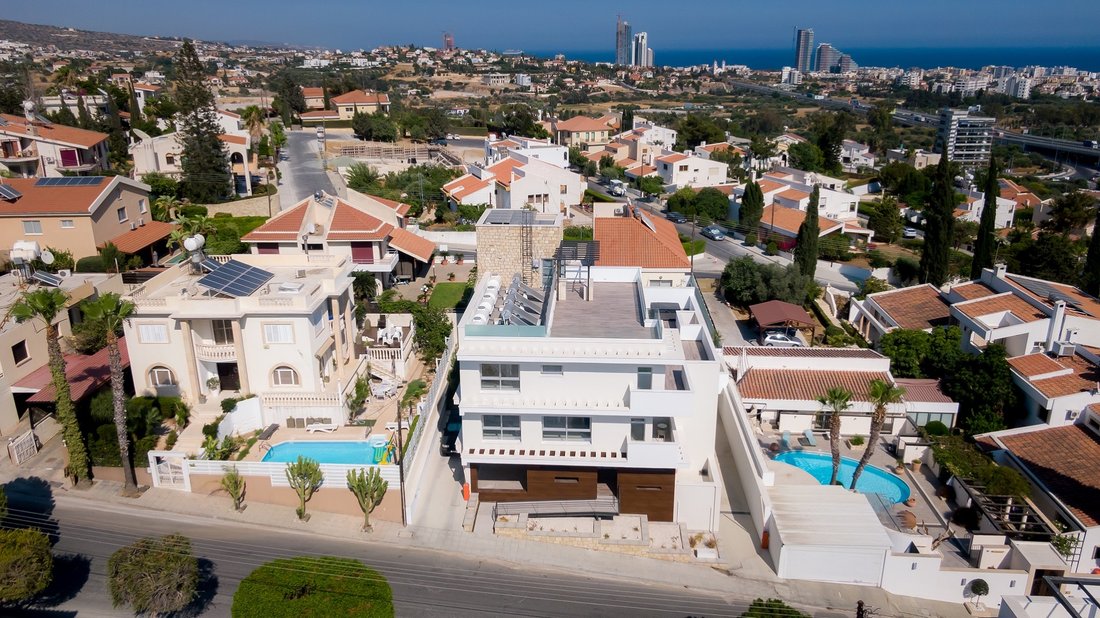 Apartment in Germasogeia, Limassol, Cyprus 1 - 15945618