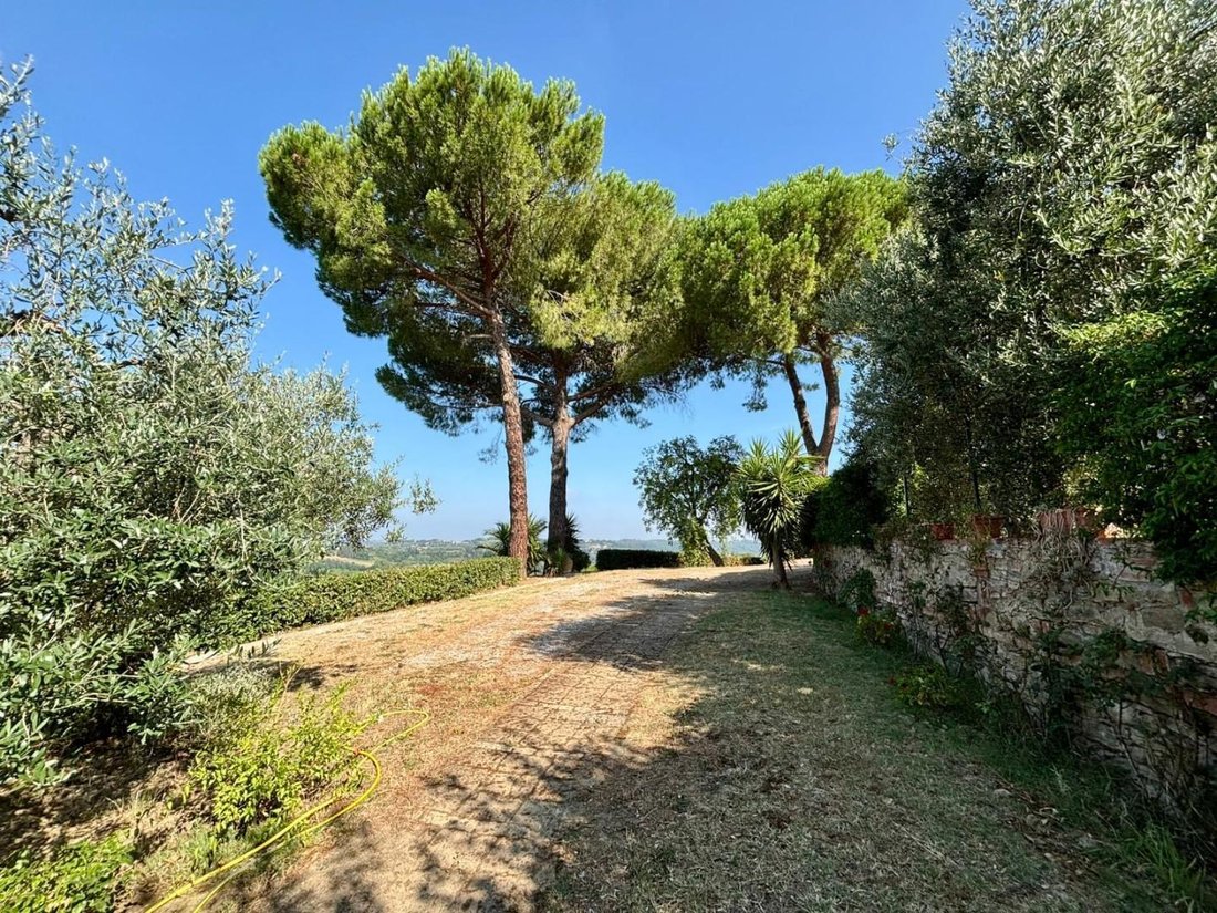 Country House in Peccioli, Tuscany, Italy 4 - 15948195