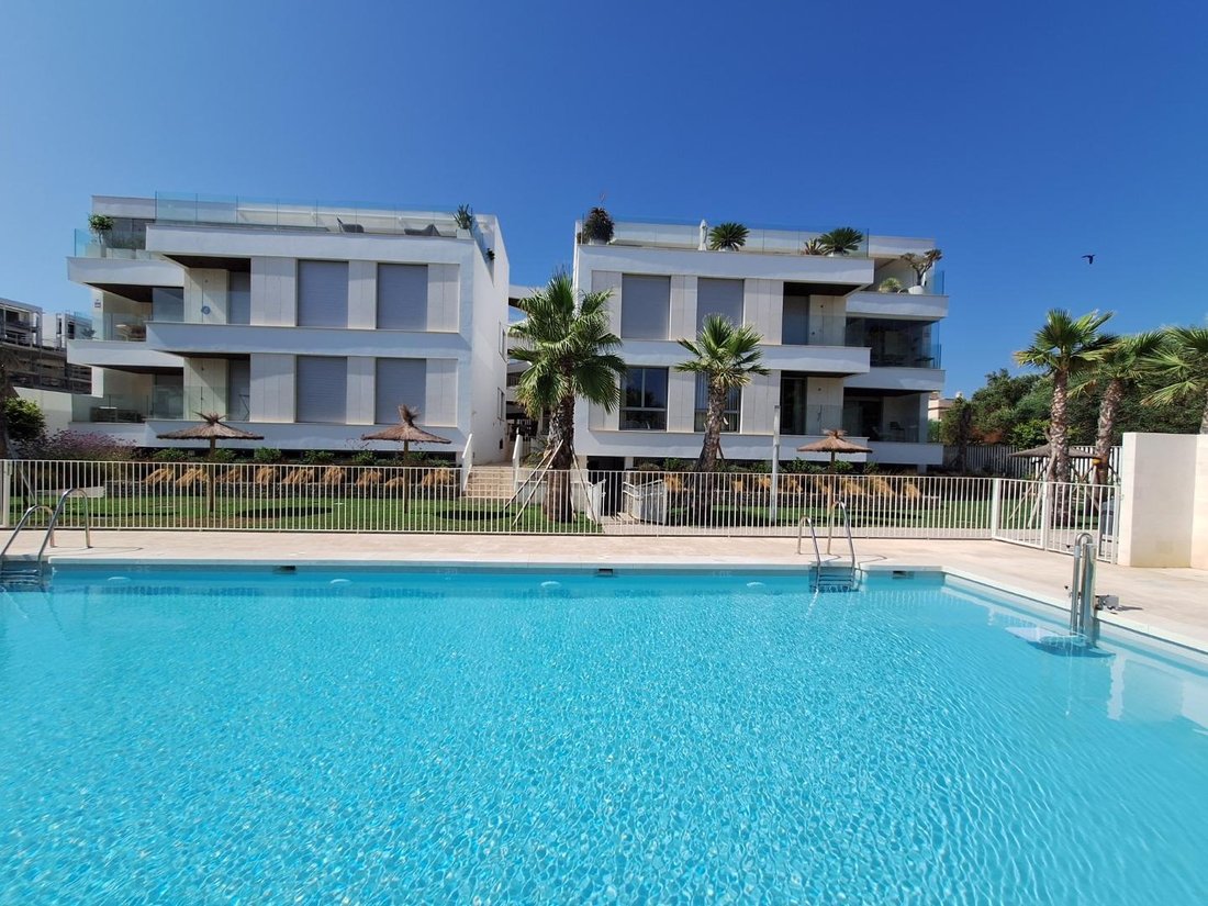 Apartment in Elviria-Cabopino, Marbella, Spain 1 - 15948366