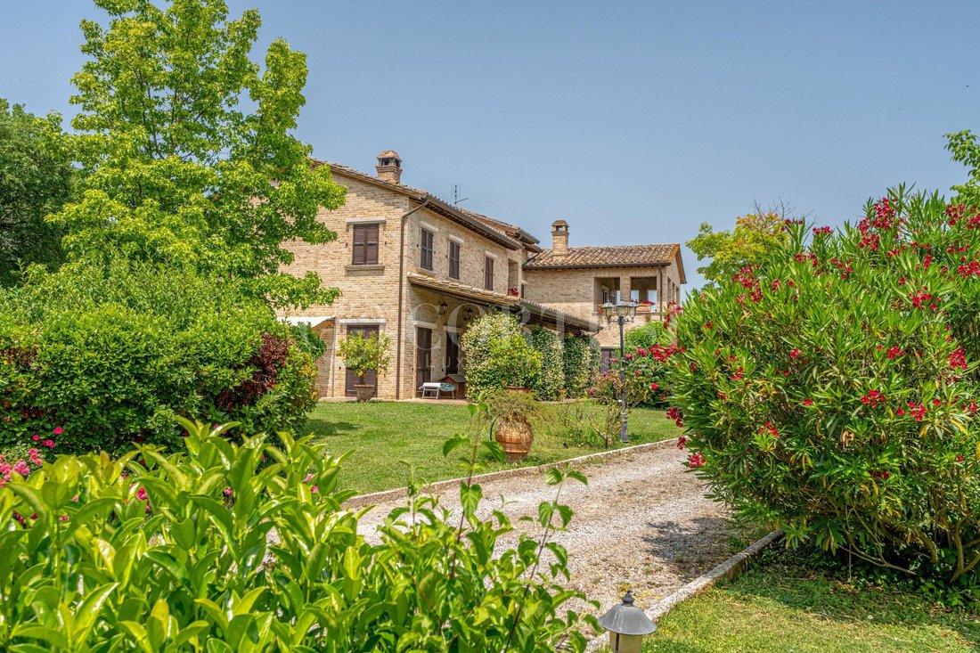 Villa in Filosofi - Pallotta, Perugia, Italy 2 - 15951937