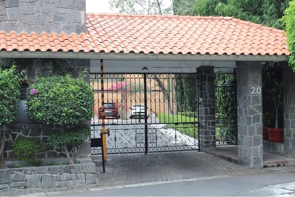 House in Santa Catarina Yecahuitzotl, Mexico City, Mexico 1 - 15949007
