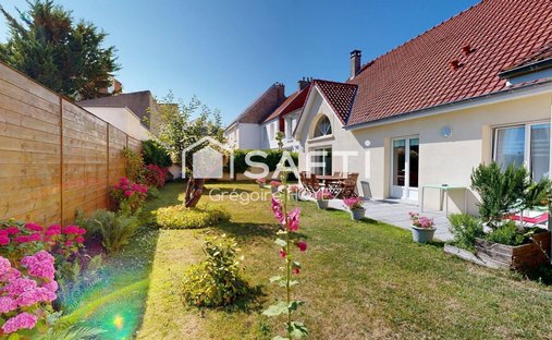 House in Centre, Wimereux, France 1