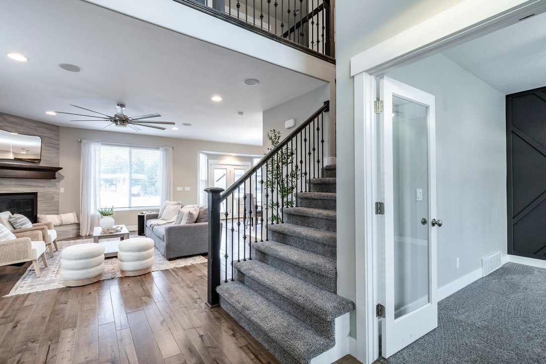 Beautiful Layton Home With Basement - 1100xxs