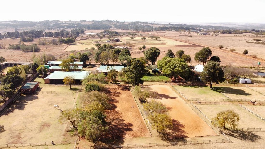 Farm Ranch in Tierpoort, Gauteng, South Africa 2 - 15947129
