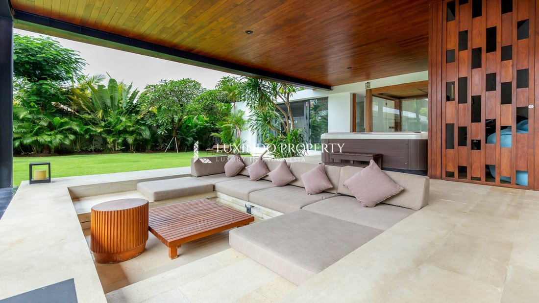 Villa in Kecamatan Kuta Utara, Bali, Indonesia 4 - 15954040