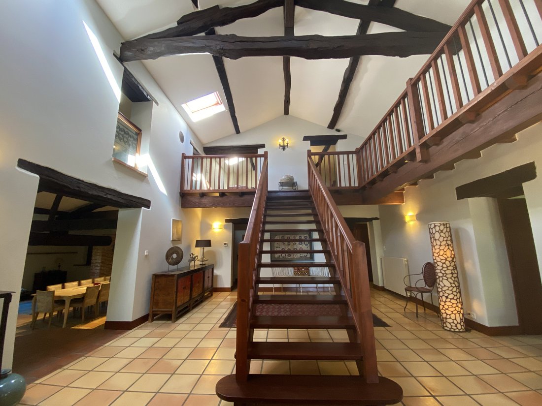 Whispers of the Chasselas: A Timeless Estate in Occitanie’s Golden Hills - 5