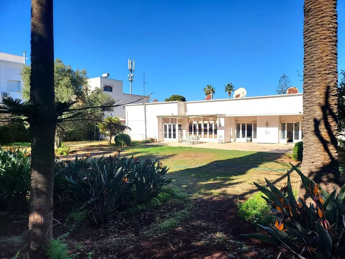 Villa in Casablanca, Casablanca-Settat, Marokko 1 - 15944332