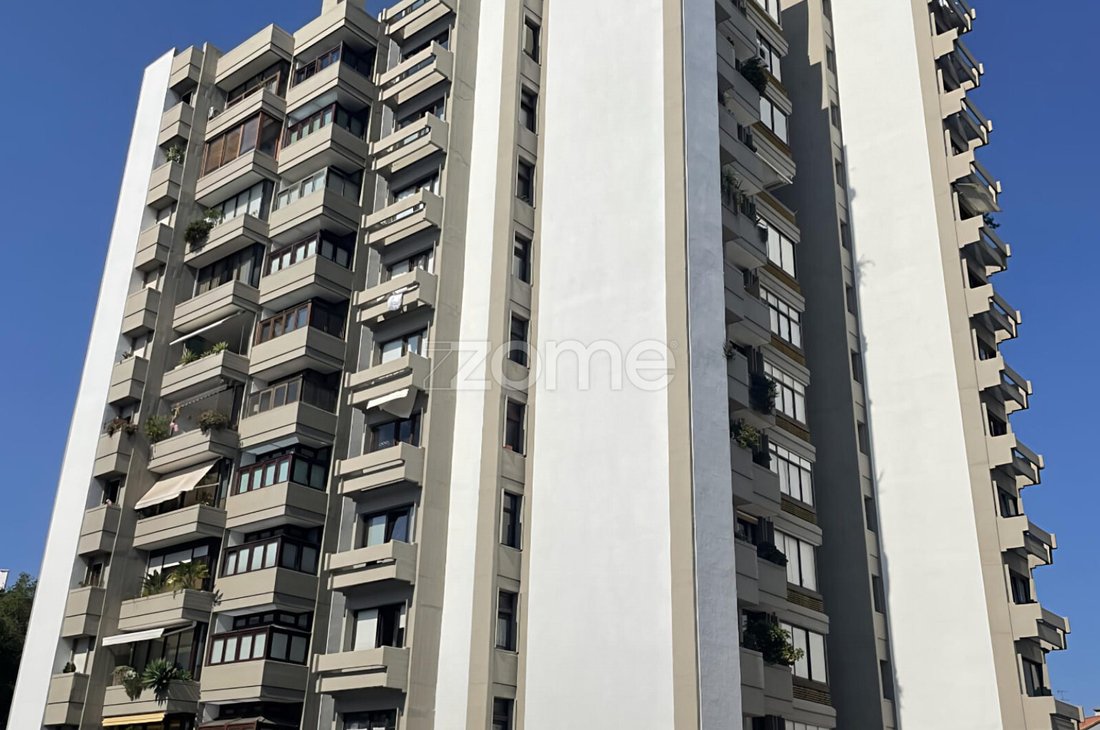 Apartment in Alfragide, Lisbon, Portugal 5 - 15552226