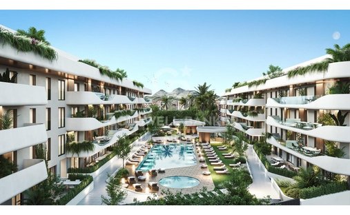 Apartment in San Pedro de Alcantara, Andalusia, Spain 1