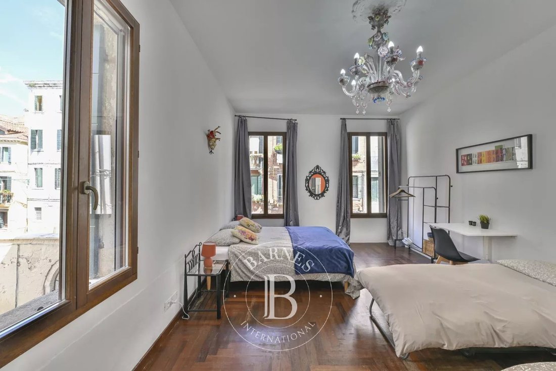 Apartment in Dorsoduro, Venice, Italy 5 - 15841670