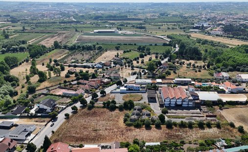 Land in Mealhada Municipality, Aveiro District, Portugal 1