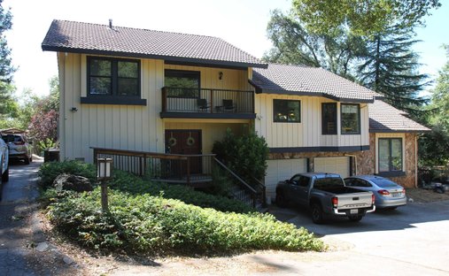 House in Columbia, California, United States 1