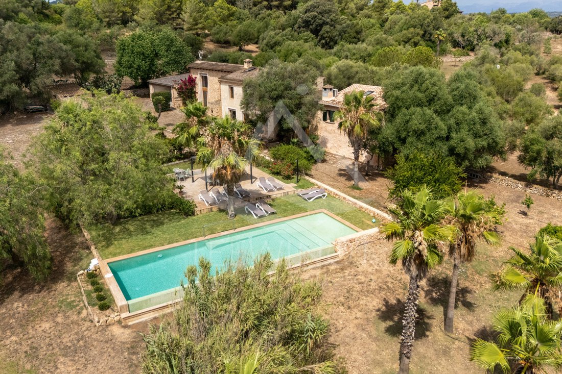 Finca in Manacor, Balearic Islands, Spain 1 - 15946284