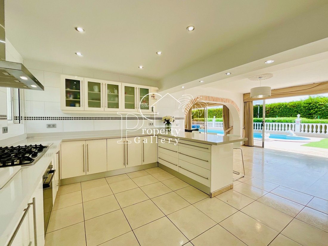 Chalet in Costa Adeje, Adeje, Canary Islands 3 - 15948193