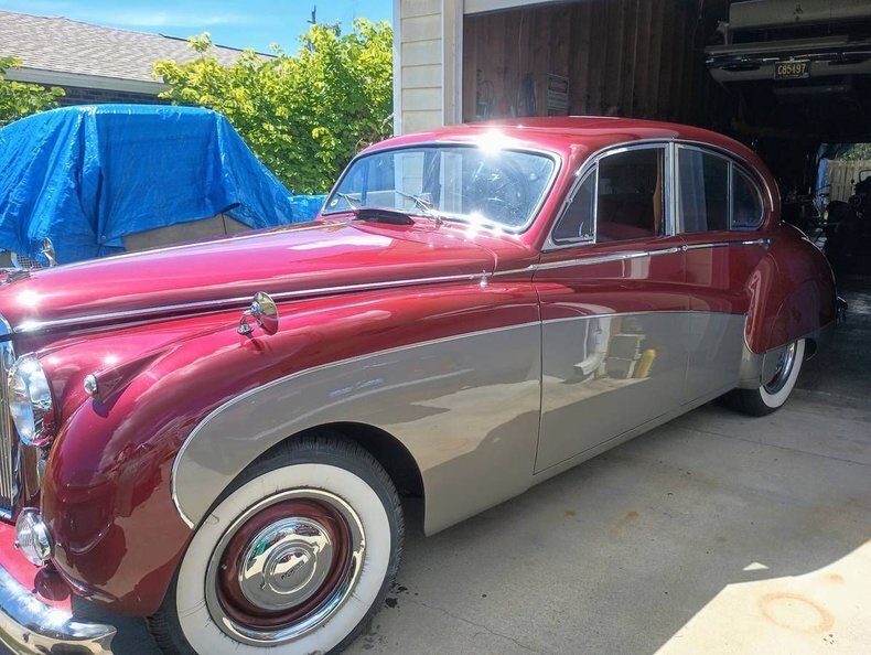 Sedan in Glendale, United States 2 - 15949442