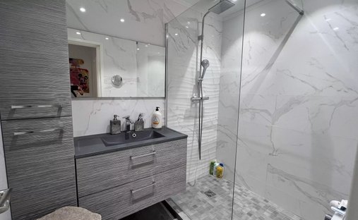 19 Th C Castle Outbuildings, Stabbles, Pool