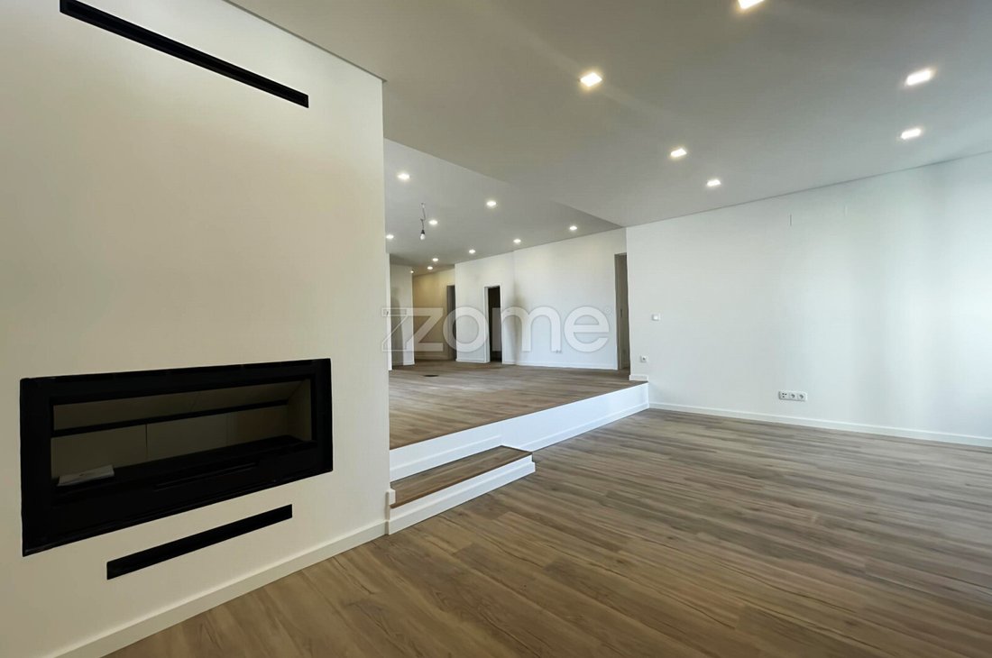 Wohnung in Alfragide, Lissabon, Portugal 1 - 15552226