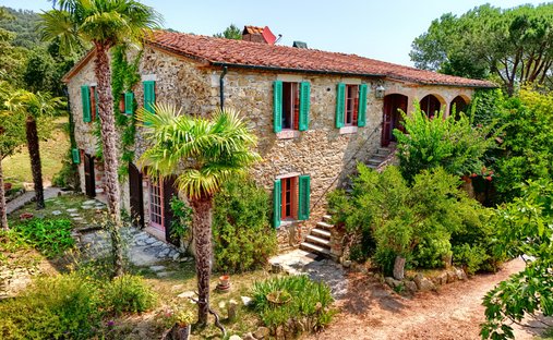 Country House in Sassetta, Tuscany, Italy 1