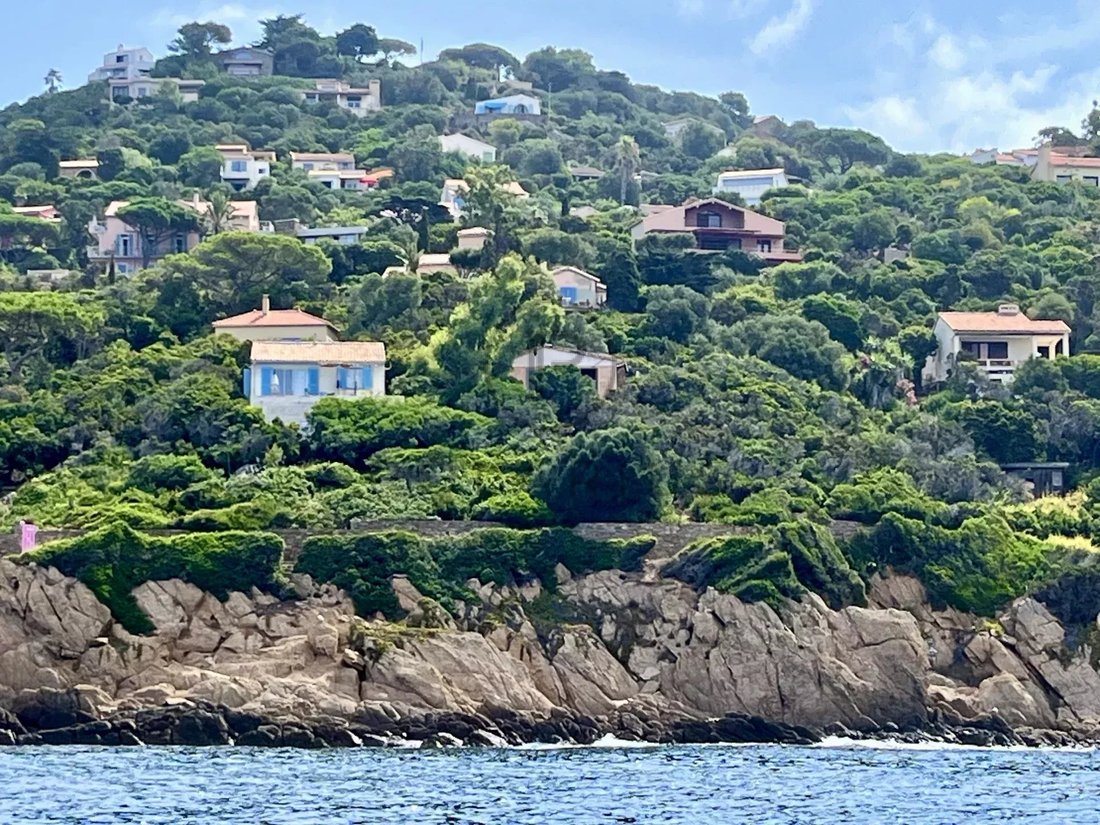 Villa in Île du Levant, Provence-Alpes-Côte d'Azur, France 3 - 15737970