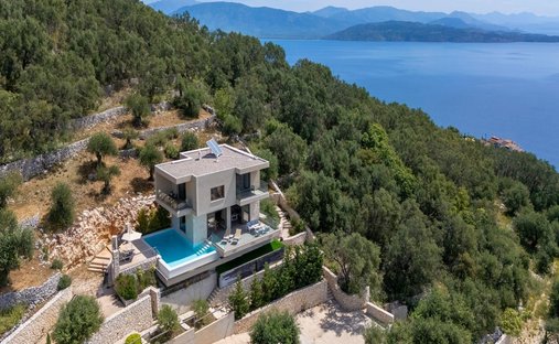 Villa in Kassopaia, Peloponnese, Western Greece and the Ionian, Greece 1