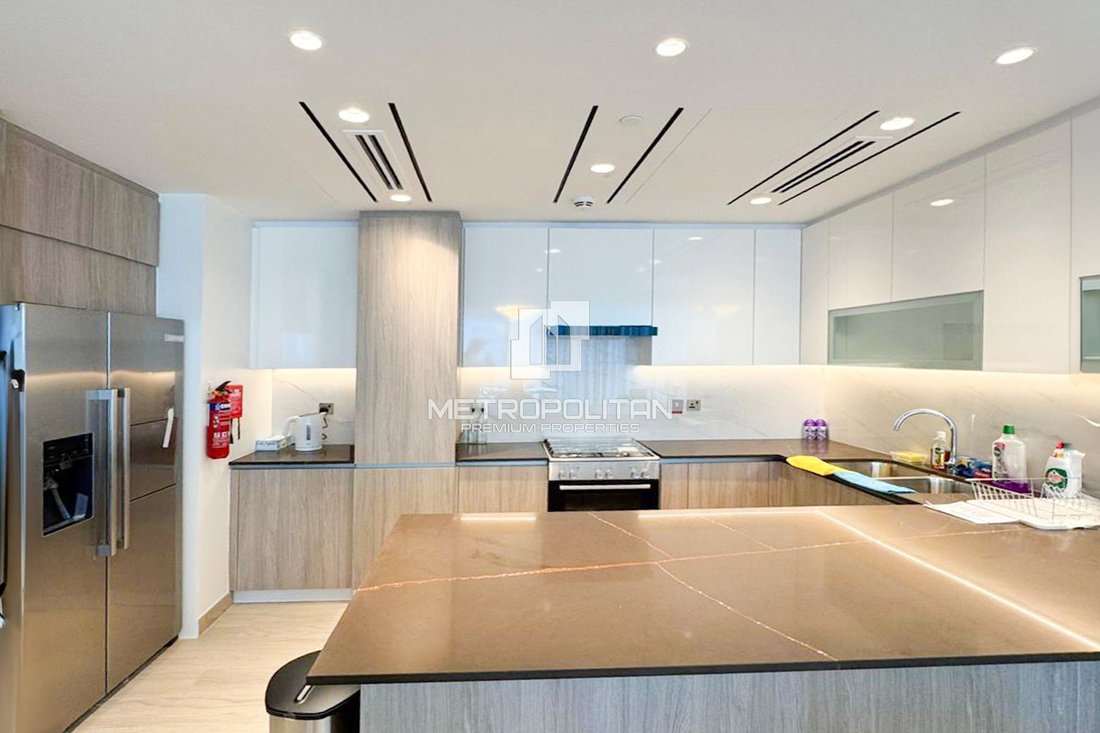 Apartment in JLT / Jumeirah Lakes Towers, Dubai, United Arab Emirates 2 - 15954238