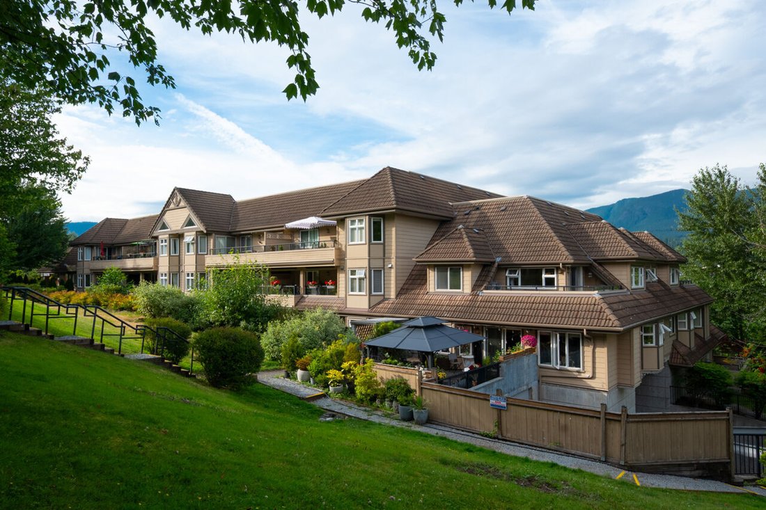 Condo in Port Moody, British Columbia, Canada 2 - 15954541