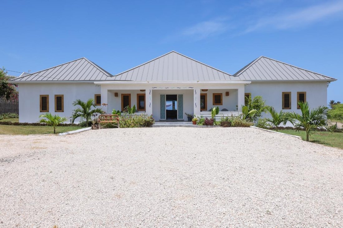 Villa in Treasure Beach, St. Elizabeth Parish, Jamaica 2 - 15954540