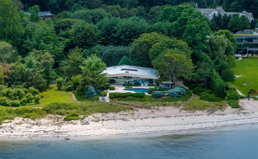 House in Port Washington, New York, United States 1