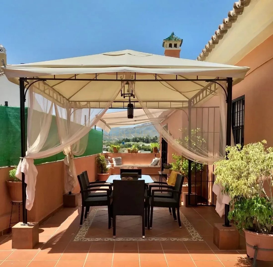 Villa in San Pedro de Alcantara, Andalusia, Spain 1 - 15956748