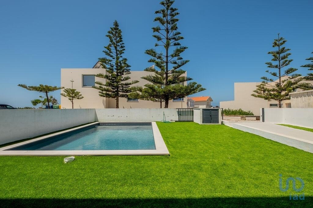 Townhouse in Silveira, Lisbon, Portugal 4 - 15958409
