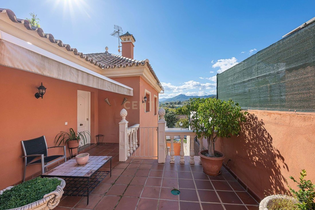Villa in San Pedro de Alcantara, Andalusia, Spain 3 - 15956748