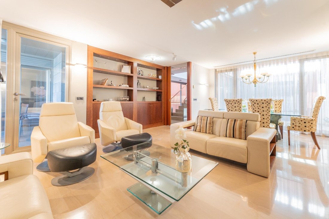 House in Gandia, Valencian Community, Spain 2 - 15956503