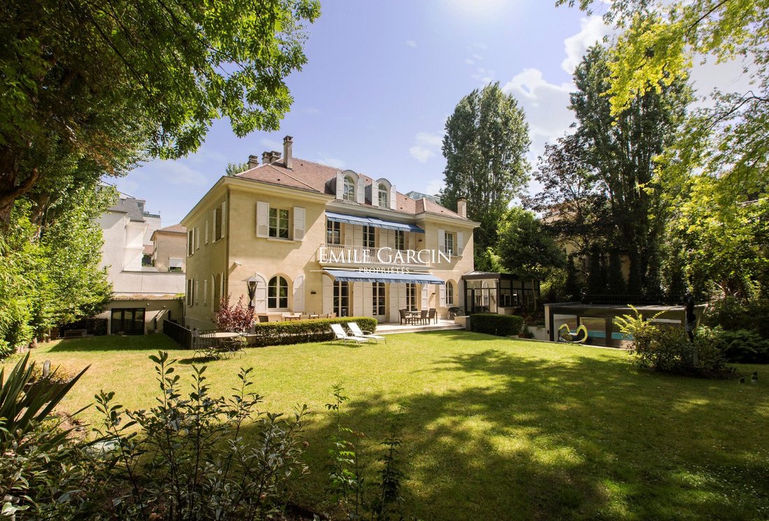 Villa en San James-General Koenig, Neuilly-sur-Seine, Francia 1 - 15955297