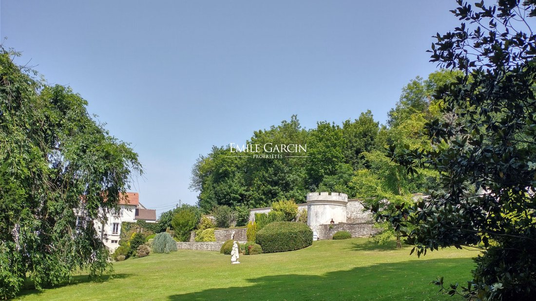 Villa in Magny-en-Vexin, Ile-de-France, France 2 - 15955734