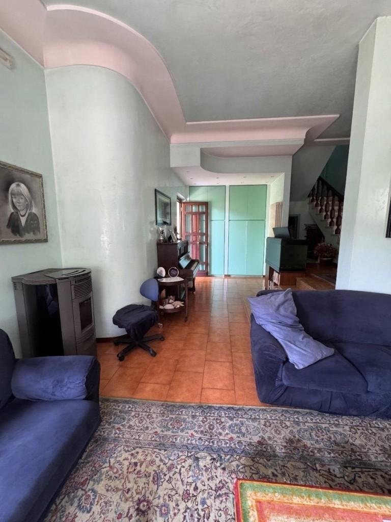 Villa in Ronchi, Massa, Italy 4 - 15956369