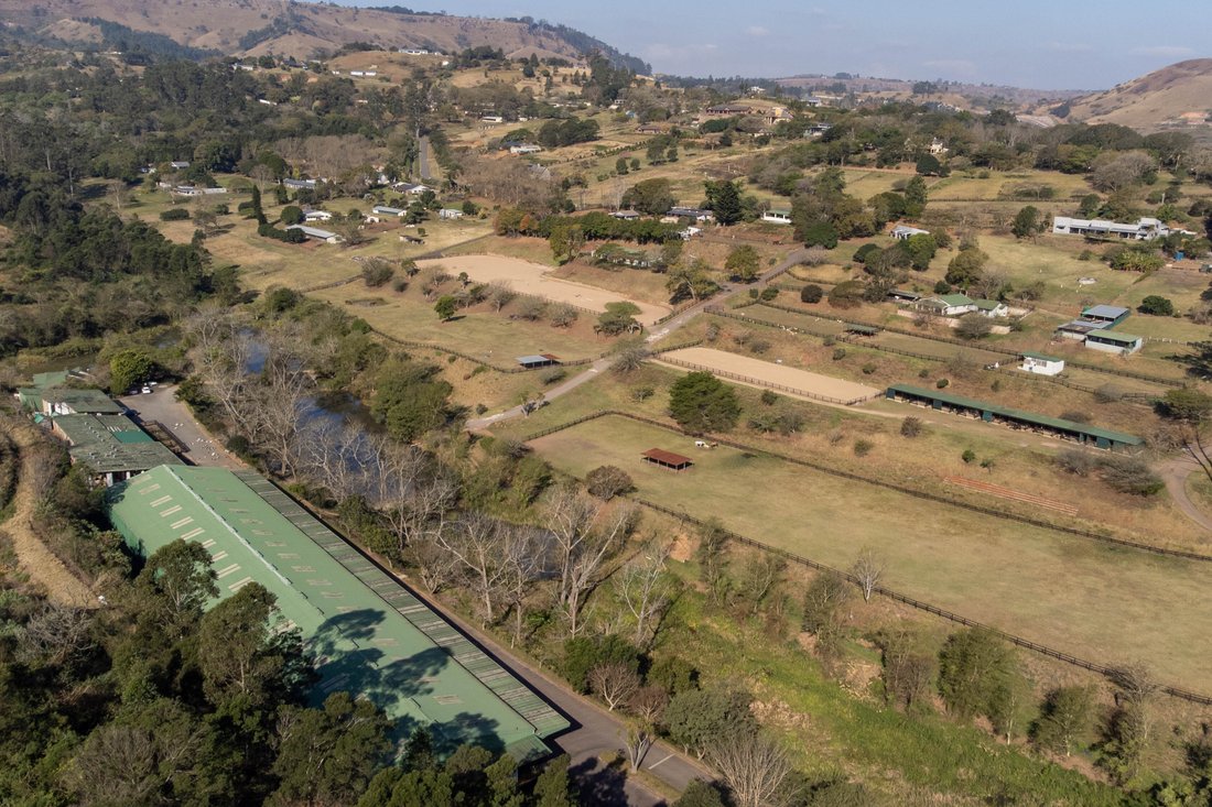 Farm Ranch in Outer West Durban, KwaZulu-Natal, South Africa 4 - 15955252