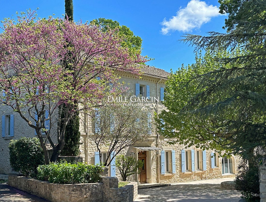 Villa in Grignan, Auvergne-Rhône-Alpes, France 1 - 13459607
