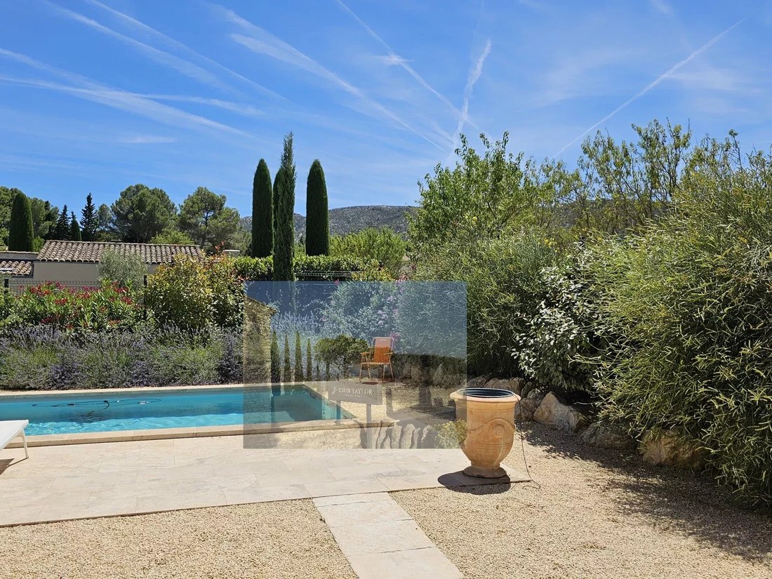 Casa en Eygalières, Provenza-Alpes-Costa Azul, Francia 2 - 15553278