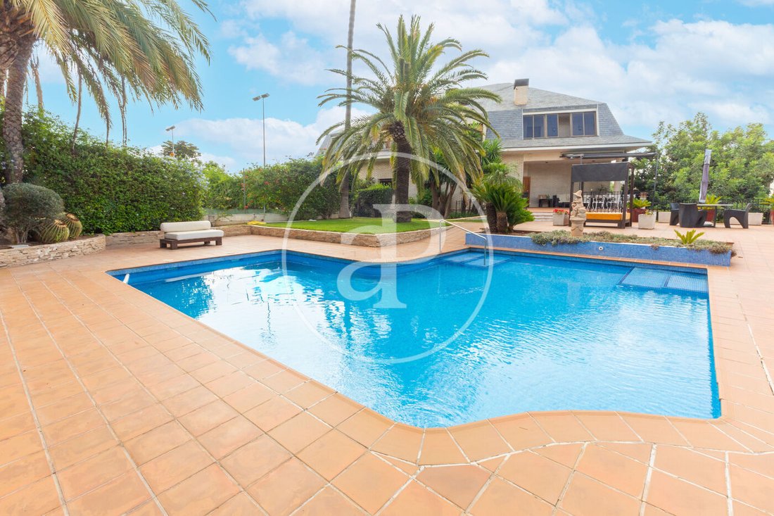 Villa in Godella, Valencian Community, Spain 2 - 15957696