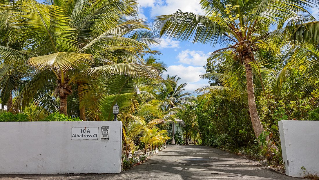 House in Leeward Settlement, Caicos Islands, Turks and Caicos Islands 2 - 15957997