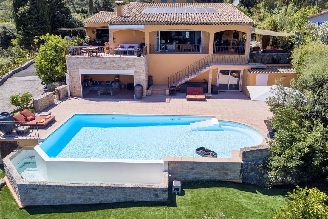 Villa in Bois Fleuri-Chevre d'Or-Saint Philippe, Biot, France 2 - 15956461