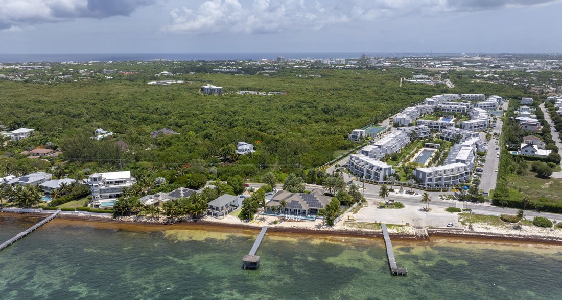 Land in George Town, George Town, Cayman Islands 3 - 15817432