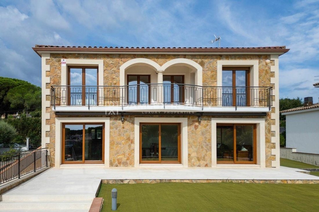 House in Calonge i Sant Antoni, Catalonia, Spain 3 - 15956612