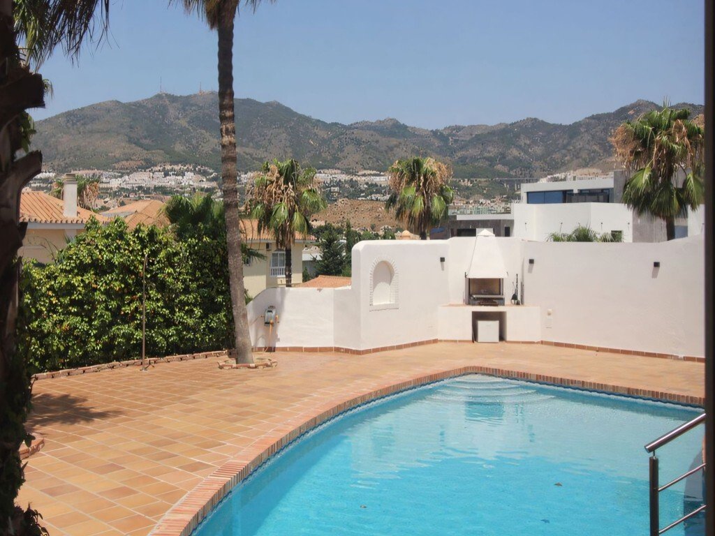 Villa in Benalmadena, Andalusia, Spain 2 - 15956511