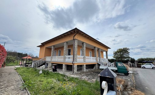 Villa in Altopascio Centro, Altopascio, Tuscany 1